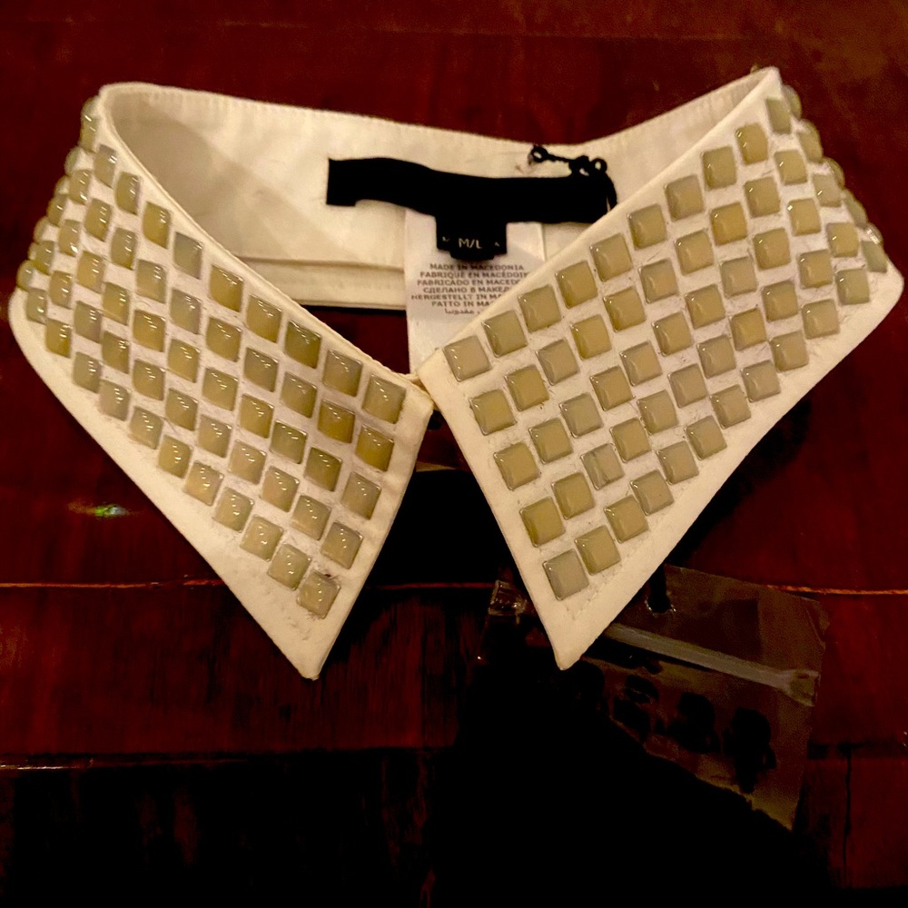 Karl Lagerfeld studded collar NWT M/L